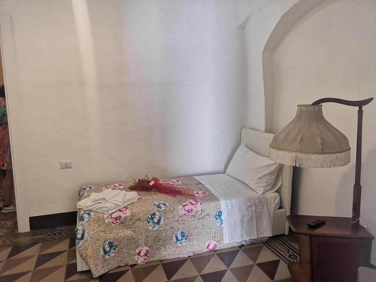 גאליפולי B & B San Giovanni 9 מראה חיצוני תמונה